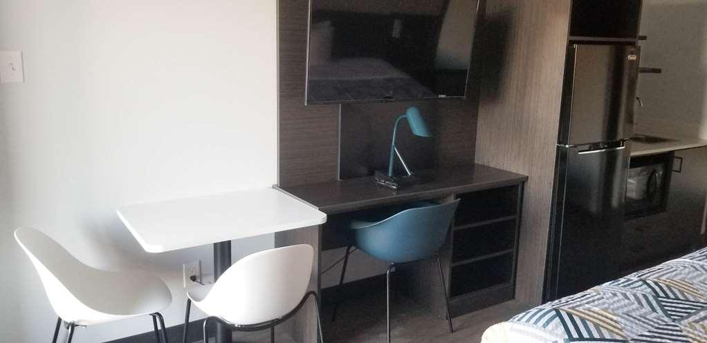 Motel 6-La Place, La Phòng bức ảnh